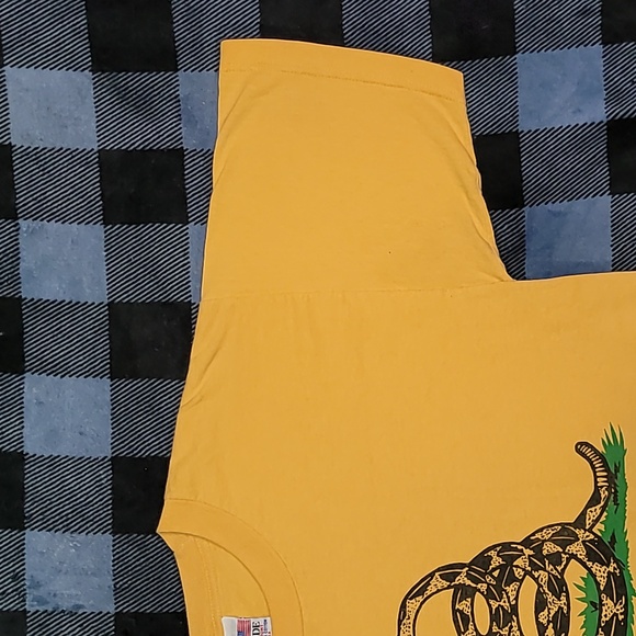 Y2k. Made in USA. Bayside Heavyweight Tee. DONT TREAD ON ME. Size Large - Picture 7 of 15